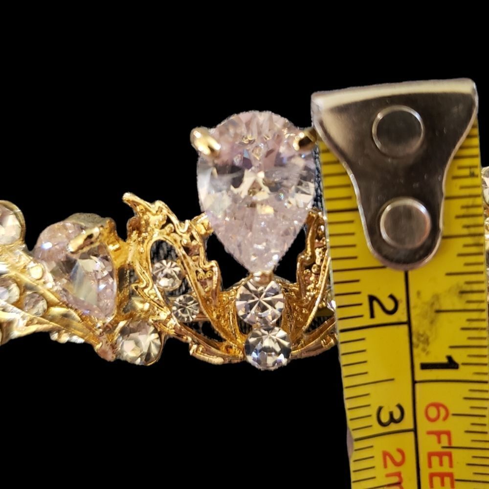 Wedding tiera gold tone and rhinestones. - Picture 2 of 3